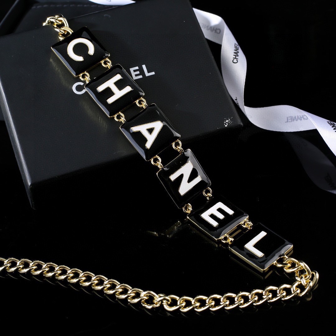 小香 Chanel 新品腰链 代购级别 一比一品质 香奈鹅 系列 经典cc logo 风格高级百搭 高级