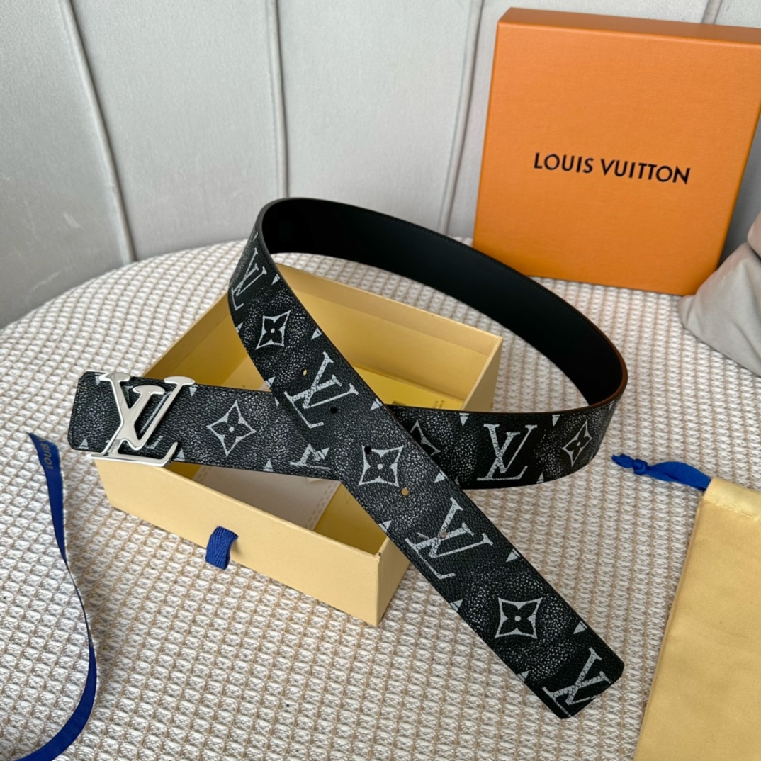 Louis Vuitton Belts Buy best quality Replica
 Pink Canvas Winter Collection