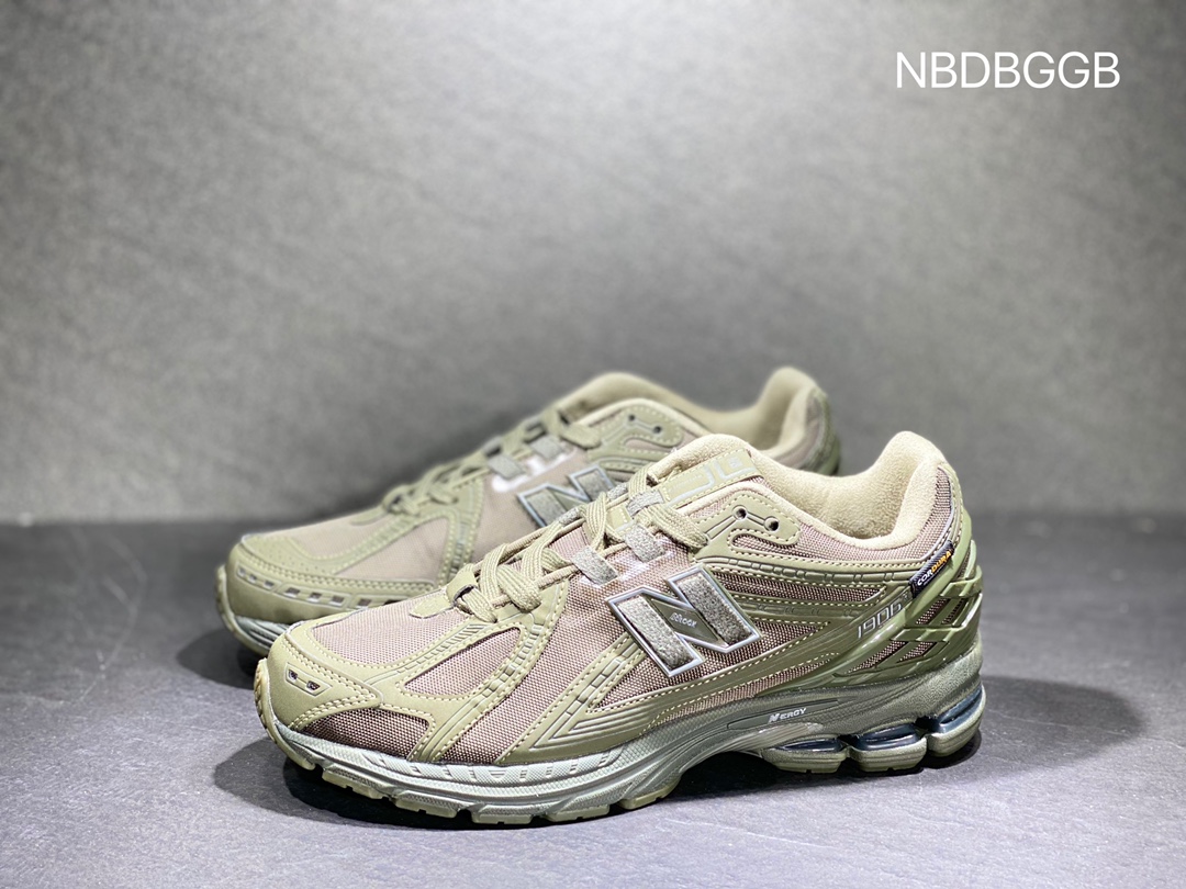 New Balance M1906RS Retro Casual Running Shoes