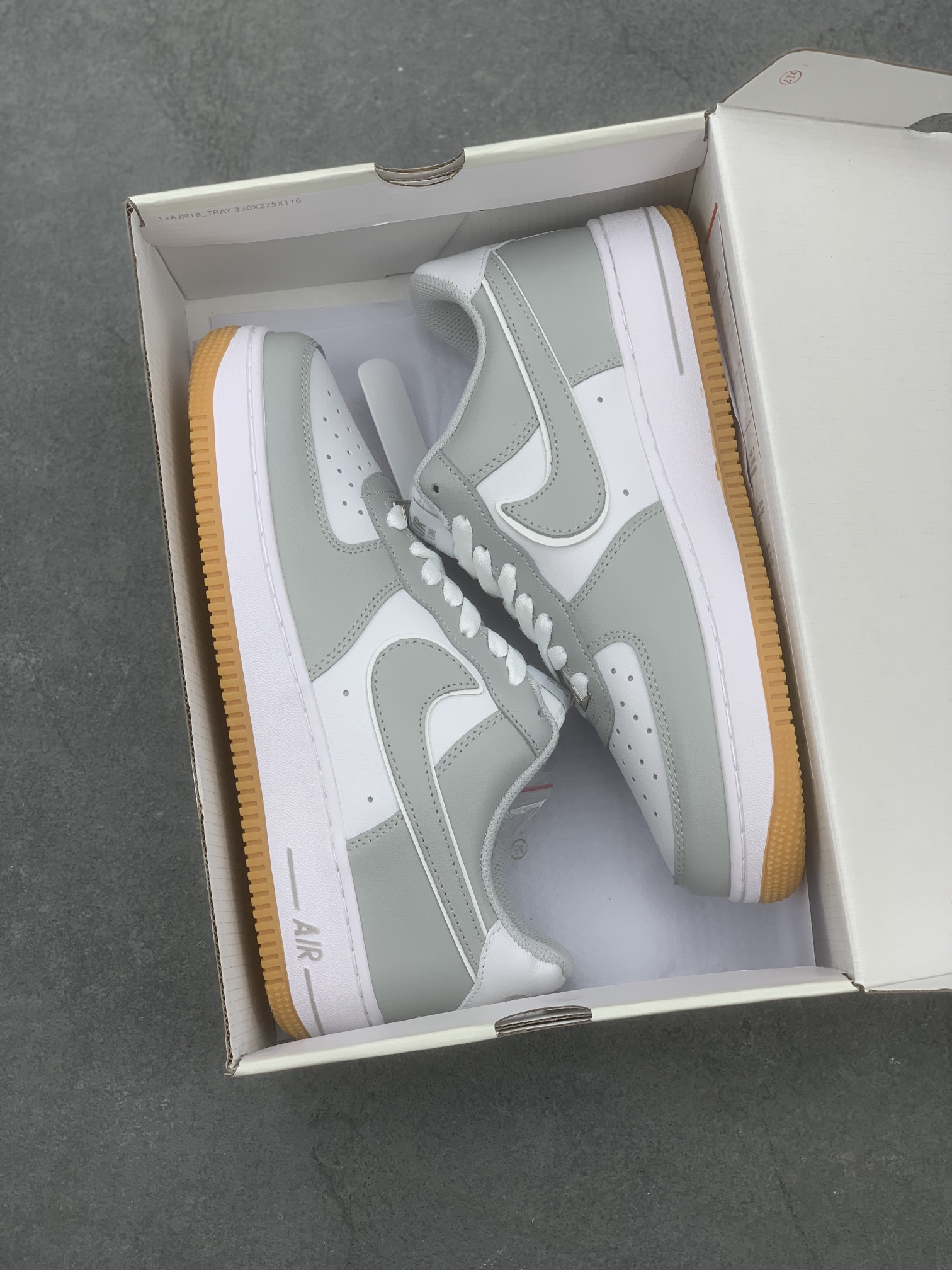 Nike Air Force 1 '07 Low Grey White Gum Sole Casual Shoes AW2296-001 10 i1670399304 9268 8