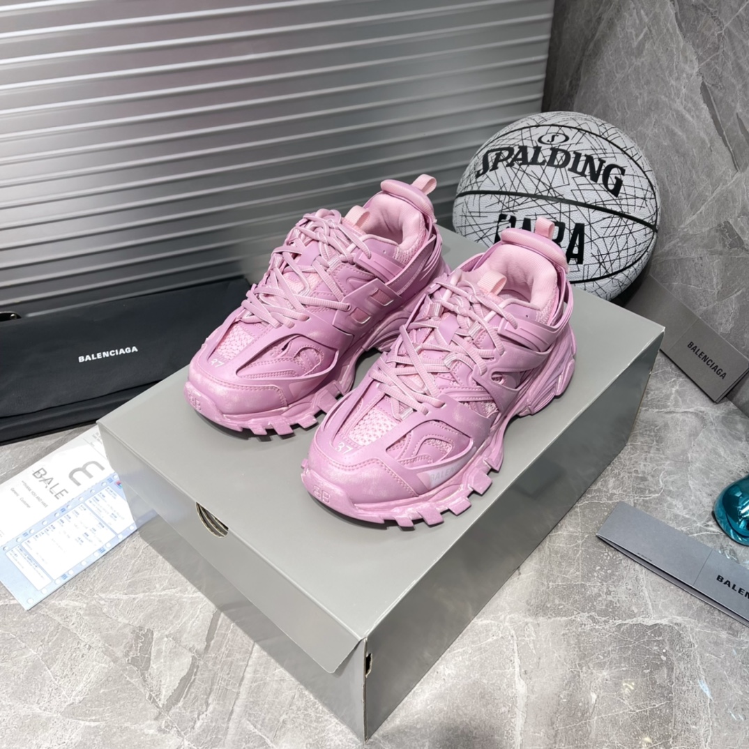 Hermès 三代户外概念鞋 Balenciaga Sneaker Tess s