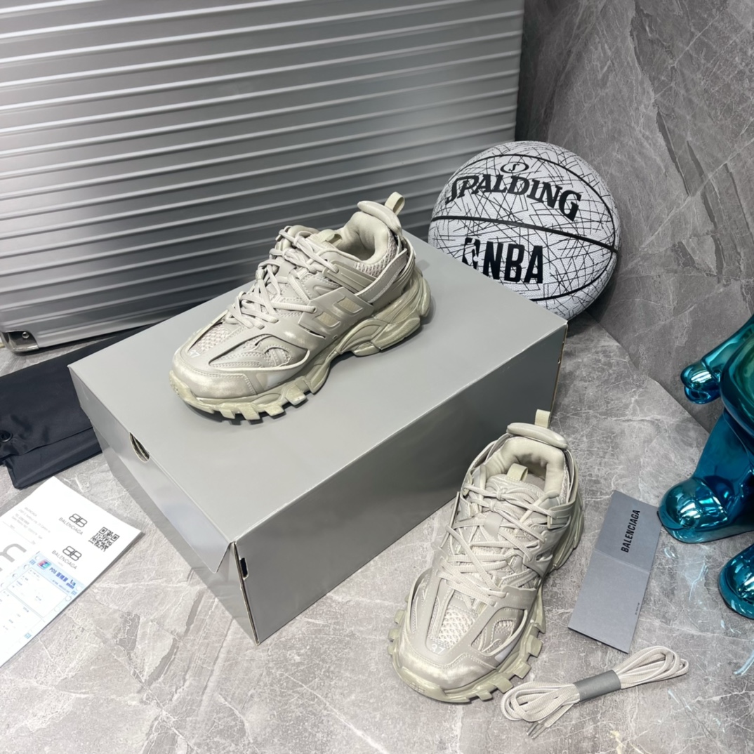 Hermès 三代户外概念鞋 Balenciaga Sneaker Tess s