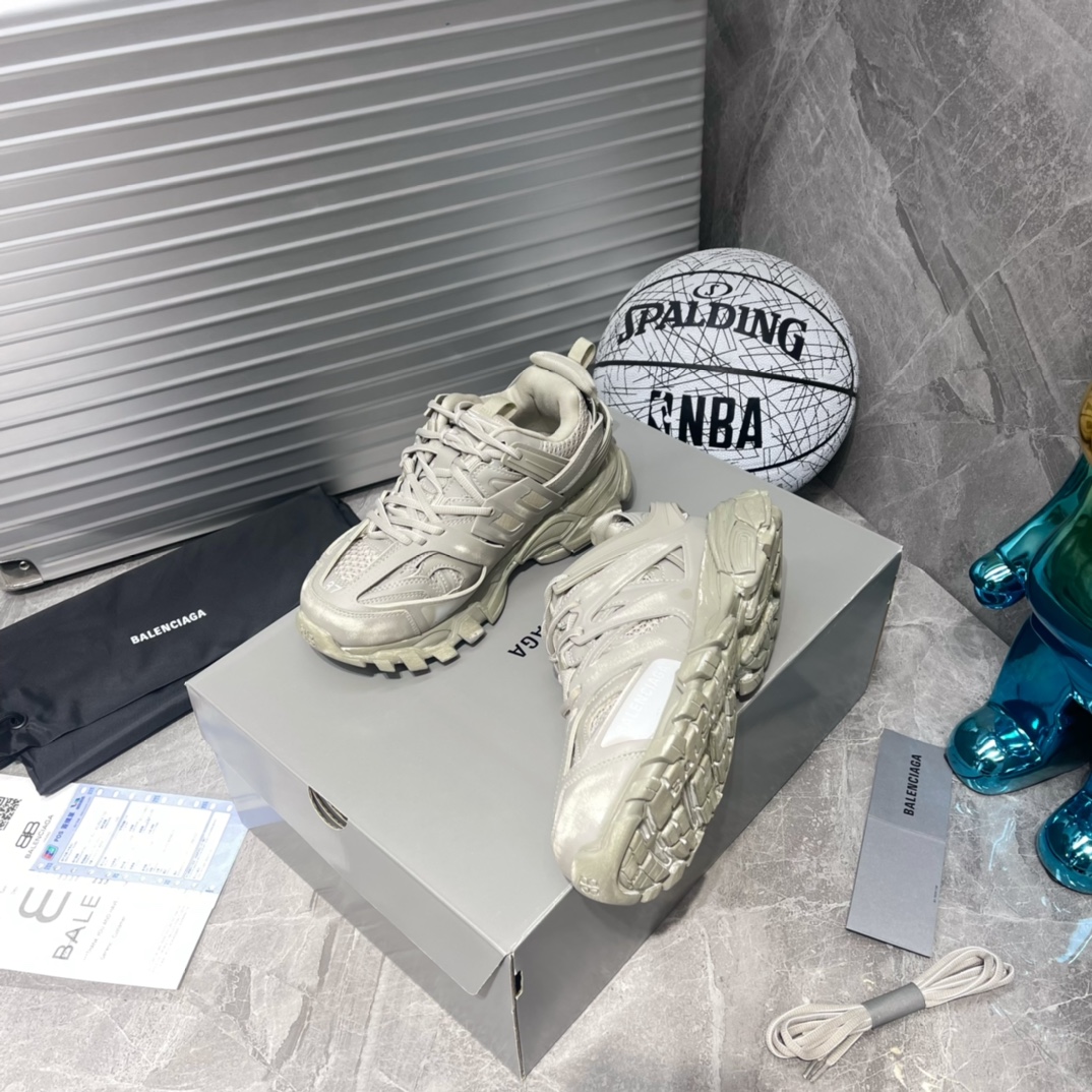 Hermès 三代户外概念鞋 Balenciaga Sneaker Tess s