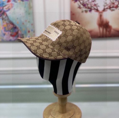 Gucci Baseball Cap with Embroidered Details - Adjustable Fit for Men and Women 1 Gucci Baseball Cap with Embroidered Details - Adjustable Fit for Men and Women