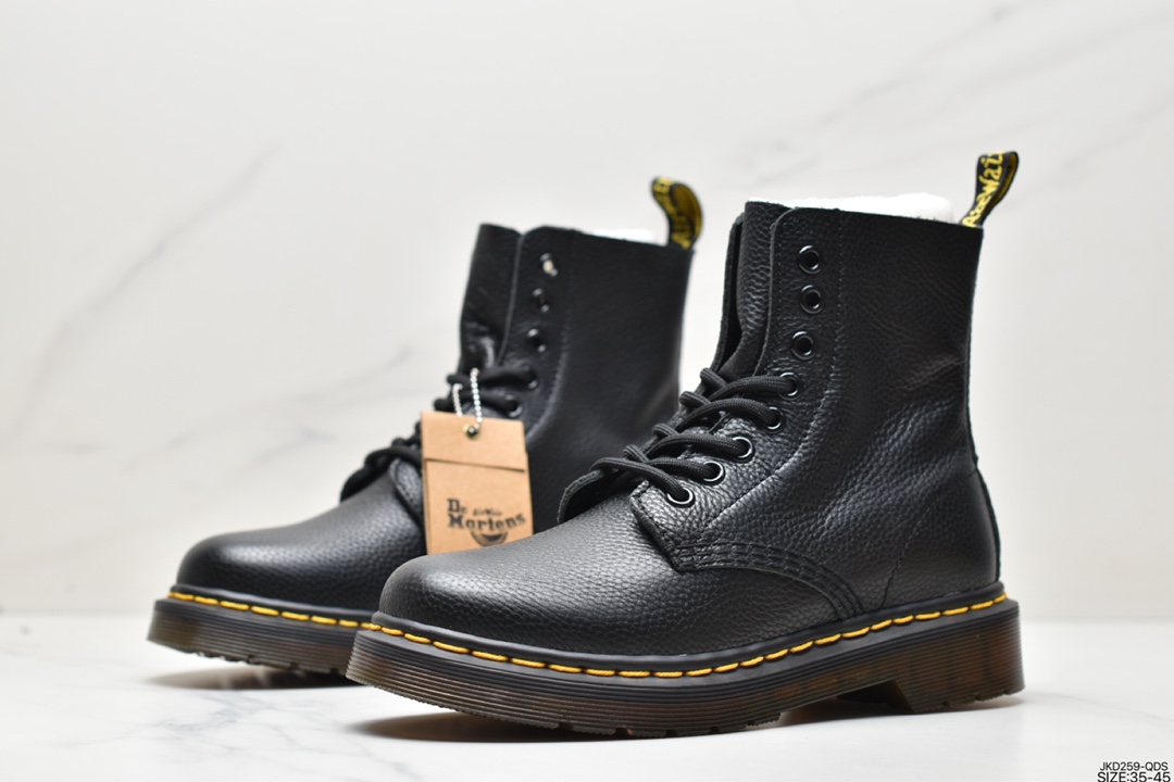 160 著名工鞋品牌-马汀博士Dr. Martens 1460系列复古八孔系带全皮马丁靴 R11822206