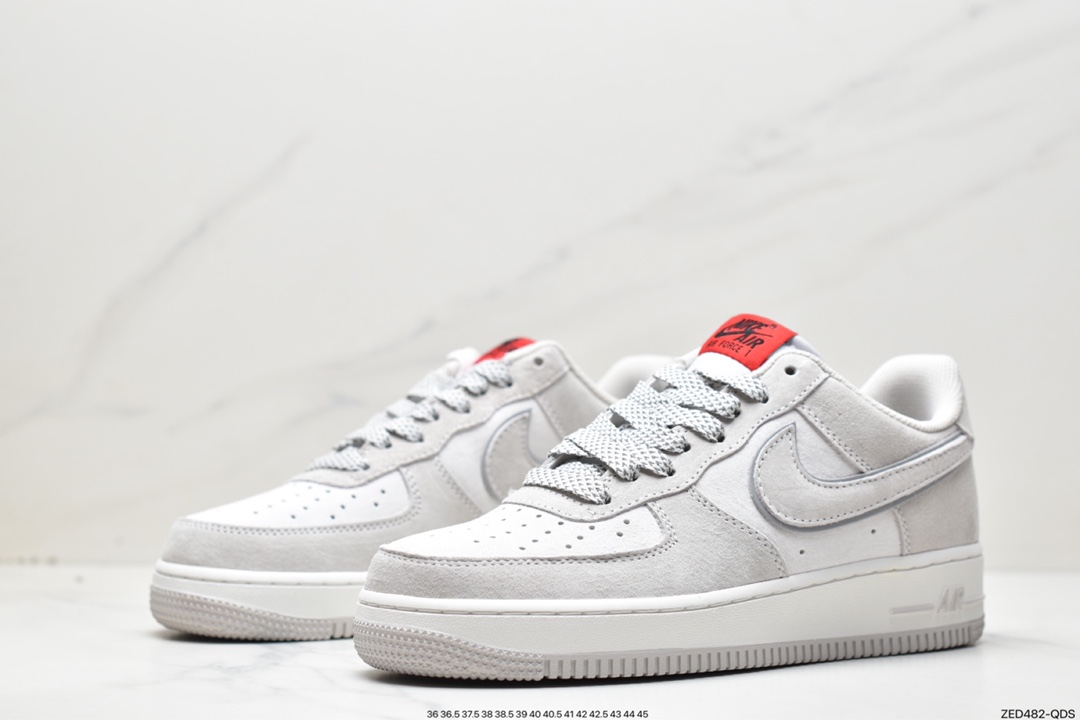 260  AKIRA×Nike Air Force 1 Low ’07 空军一号低帮休闲板鞋 PA0820-273