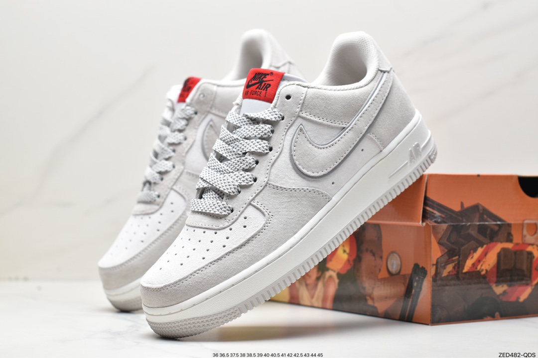 260  AKIRA×Nike Air Force 1 Low ’07 空军一号低帮休闲板鞋 PA0820-273