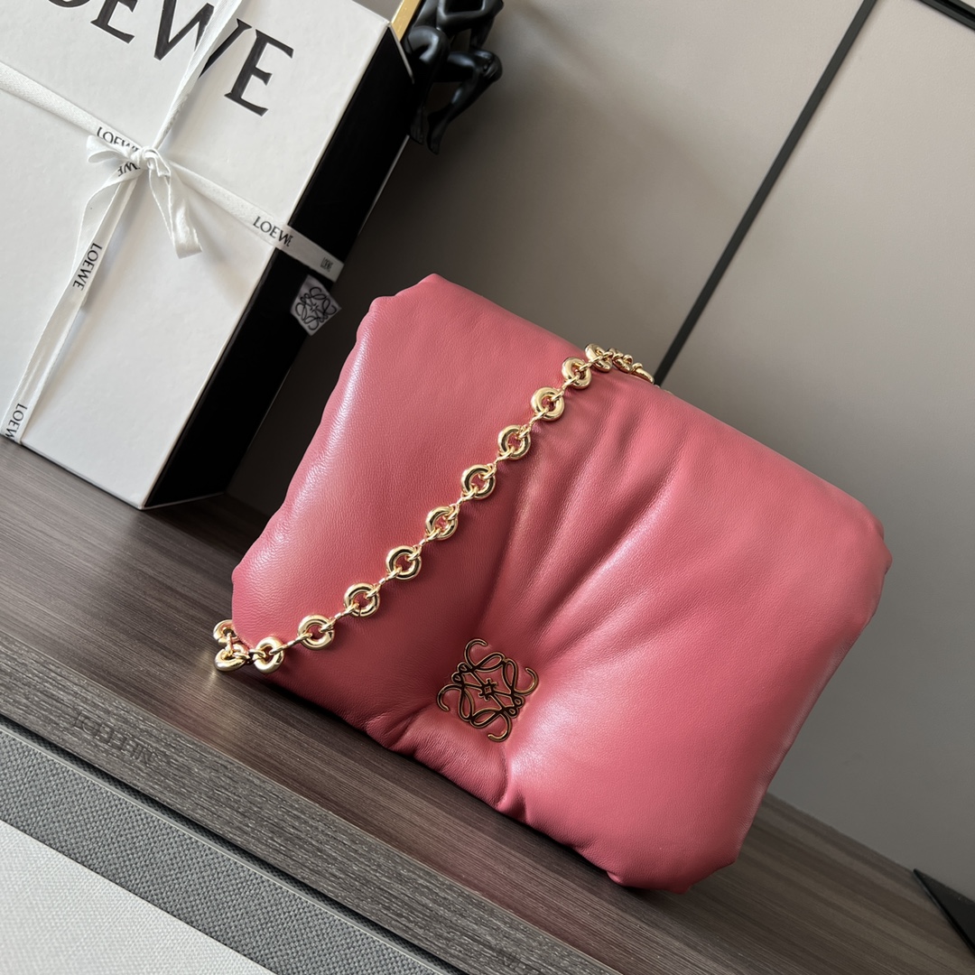 Loewe 𝑳𝒐𝒆𝒘𝒆 Goya手袋 到货