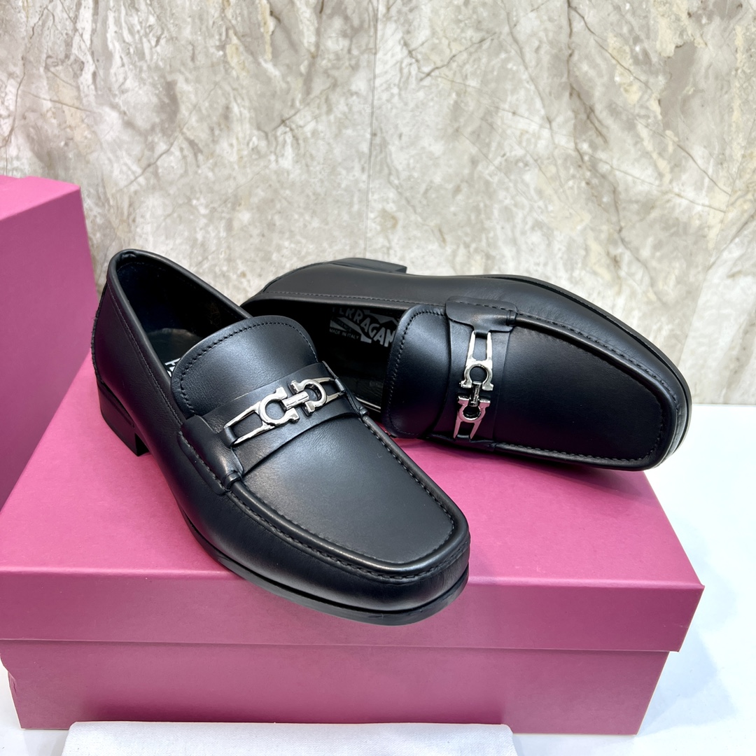 Ferragamo Men's Black Leather Loafers with Silver Hardware, Sizes 39-44 5 i1670439670 1641 3
