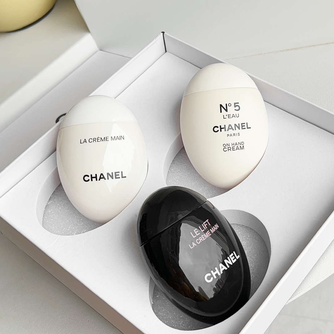 Chanel Haute Couture Artisanal Perfumery Haute Fragrance Scent Perfume 3