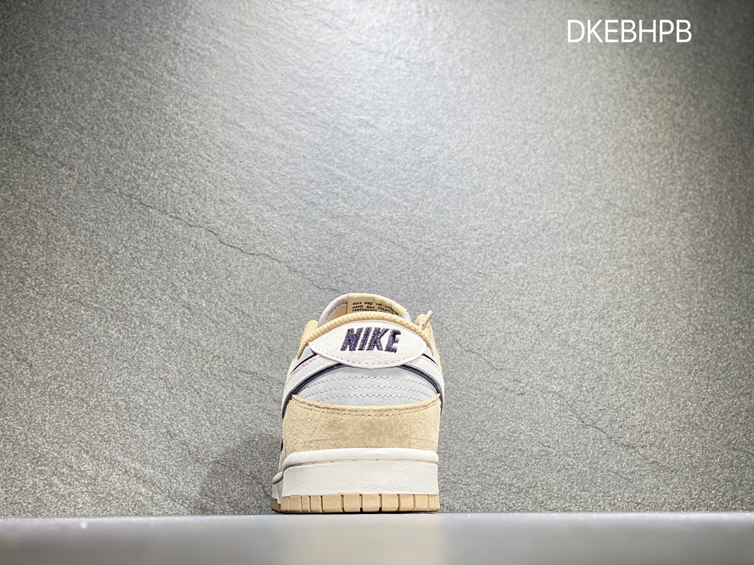 320 Nike SB dunk Low 低帮休闲运动滑板板鞋 FF0918-018