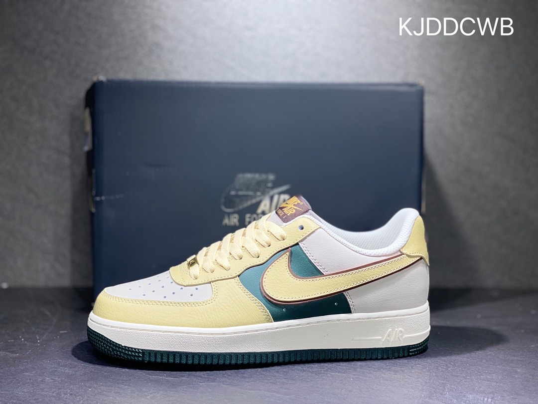 240 Nike Air Force 1 空军一号  LJ8822-333