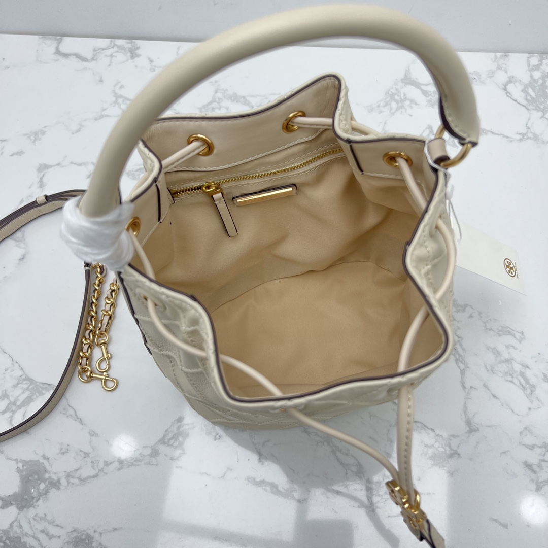 Tory Burch ～编号小号565 大号564
