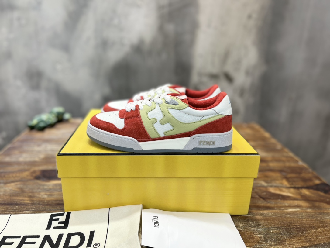 Fendi 区别通货Fendi芬迪2022新春找
