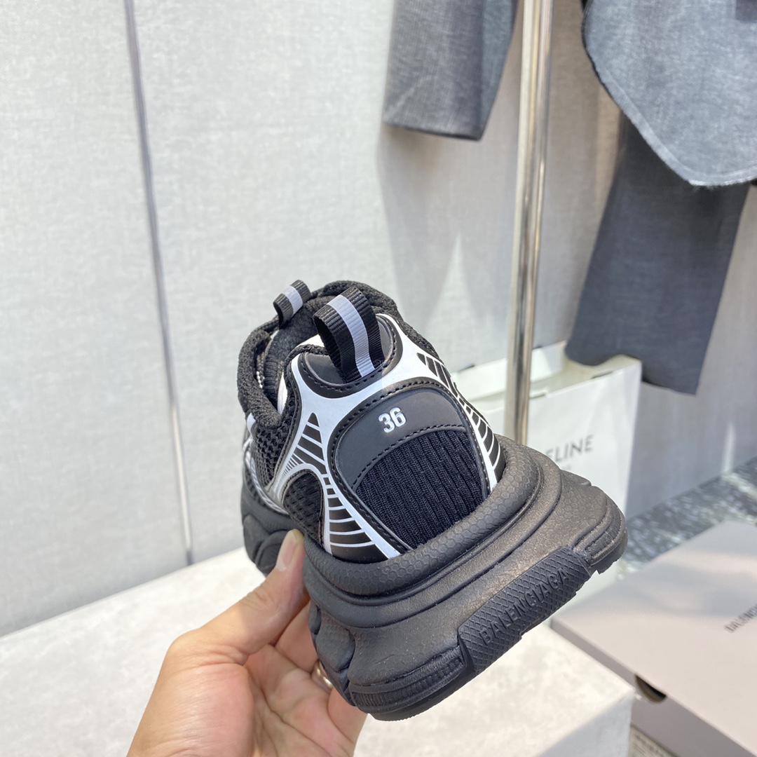 Balenciaga巴黎世家九代23