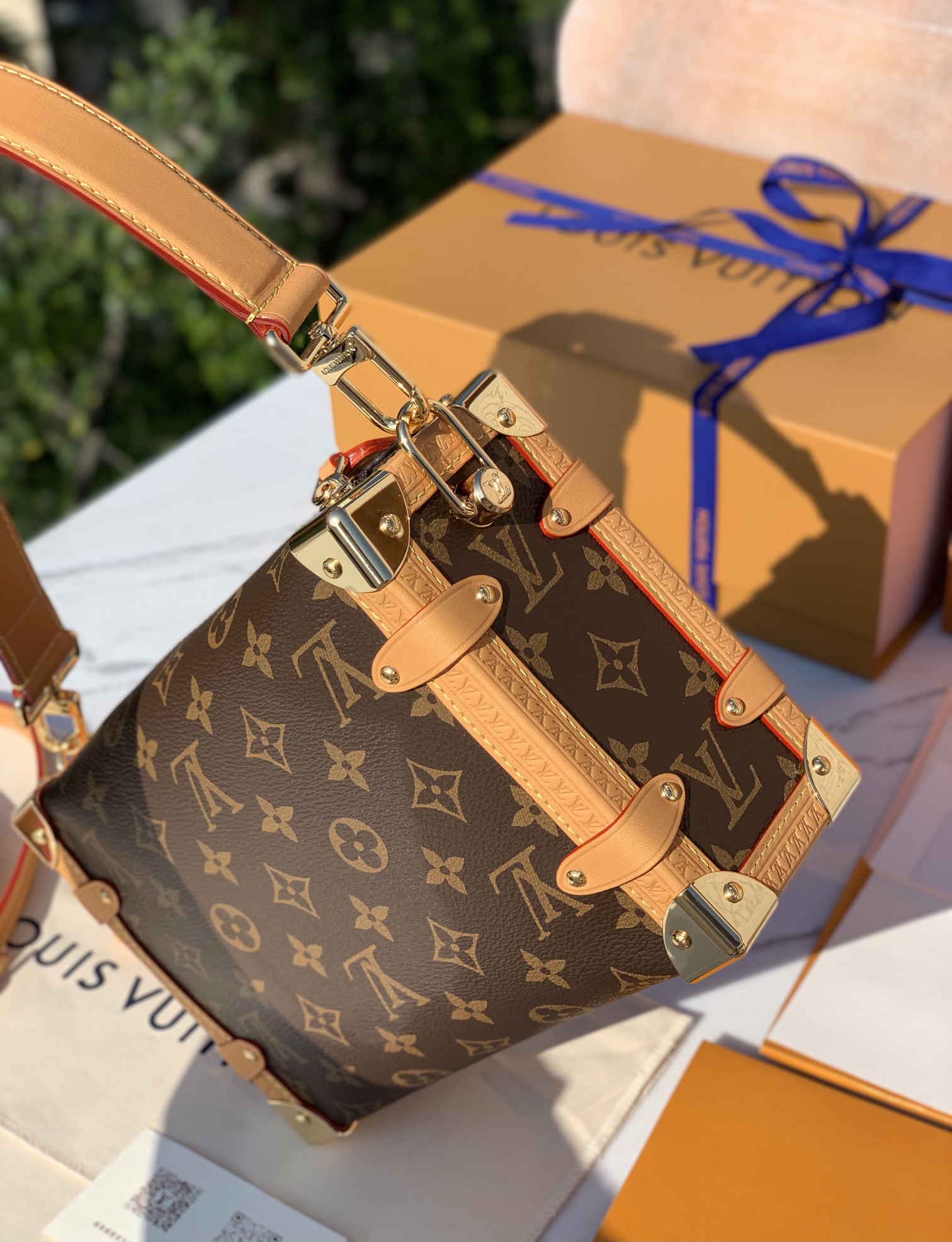 🌼 m46358尺寸21×14×6cm 2023 LV老花软盒子系列 side trunk 🌼Pm手袋，