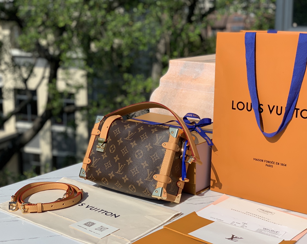 🌼 m46358尺寸21×14×6cm 2023 LV老花软盒子系列 side trunk 🌼Pm手袋，