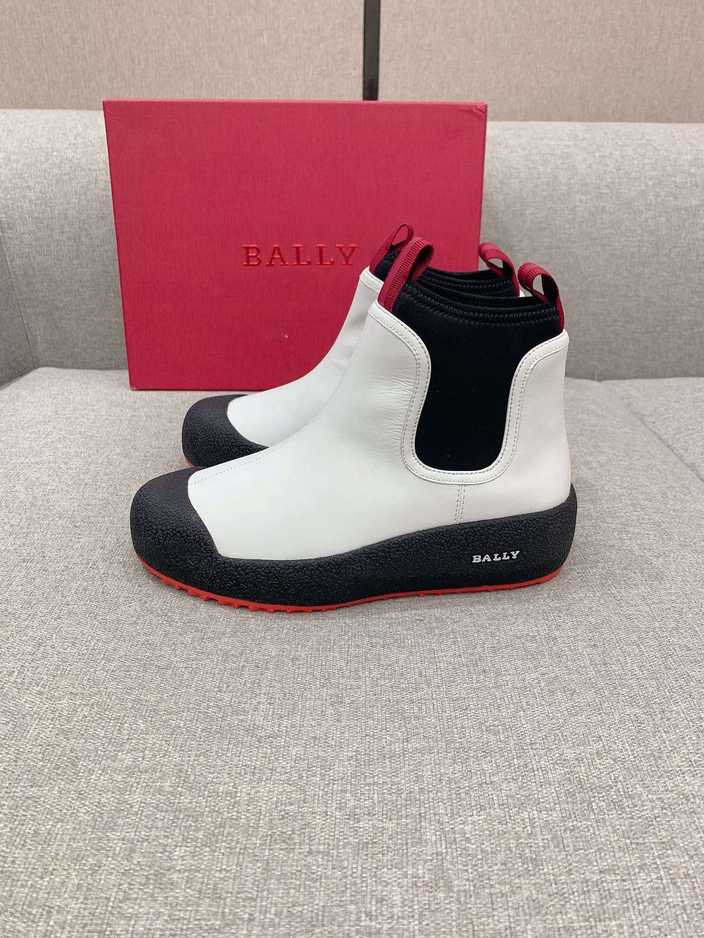 New Security Snow Boots Offer: Ball’s 1525, Cattle Skin, Wool, White/Black 36-40/36-44. - 图片 3