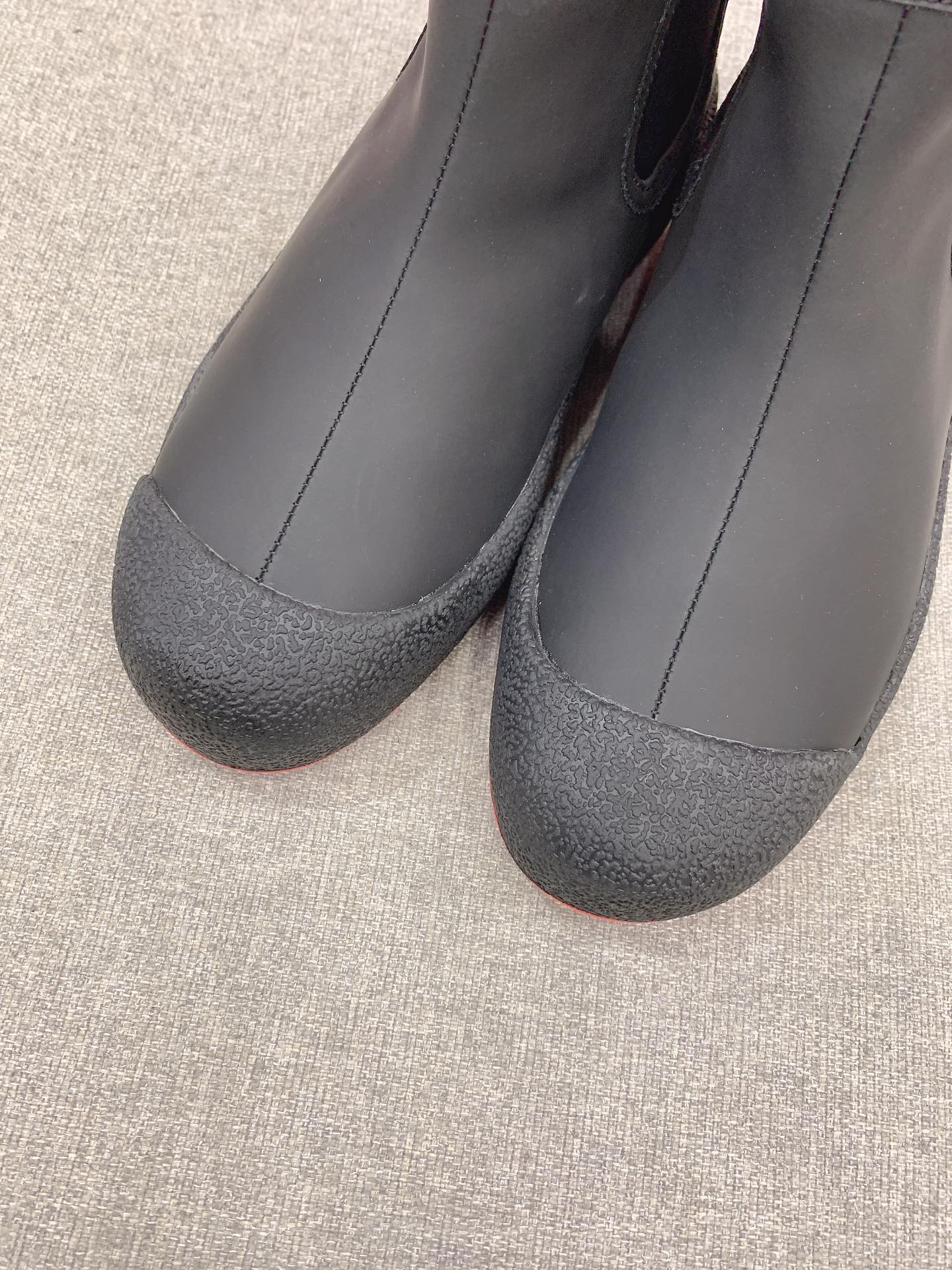 1525 Offer: Ball’s New Security Snow Boots in White and Black, Sizes 36-40 and 36-44. - 图片 5