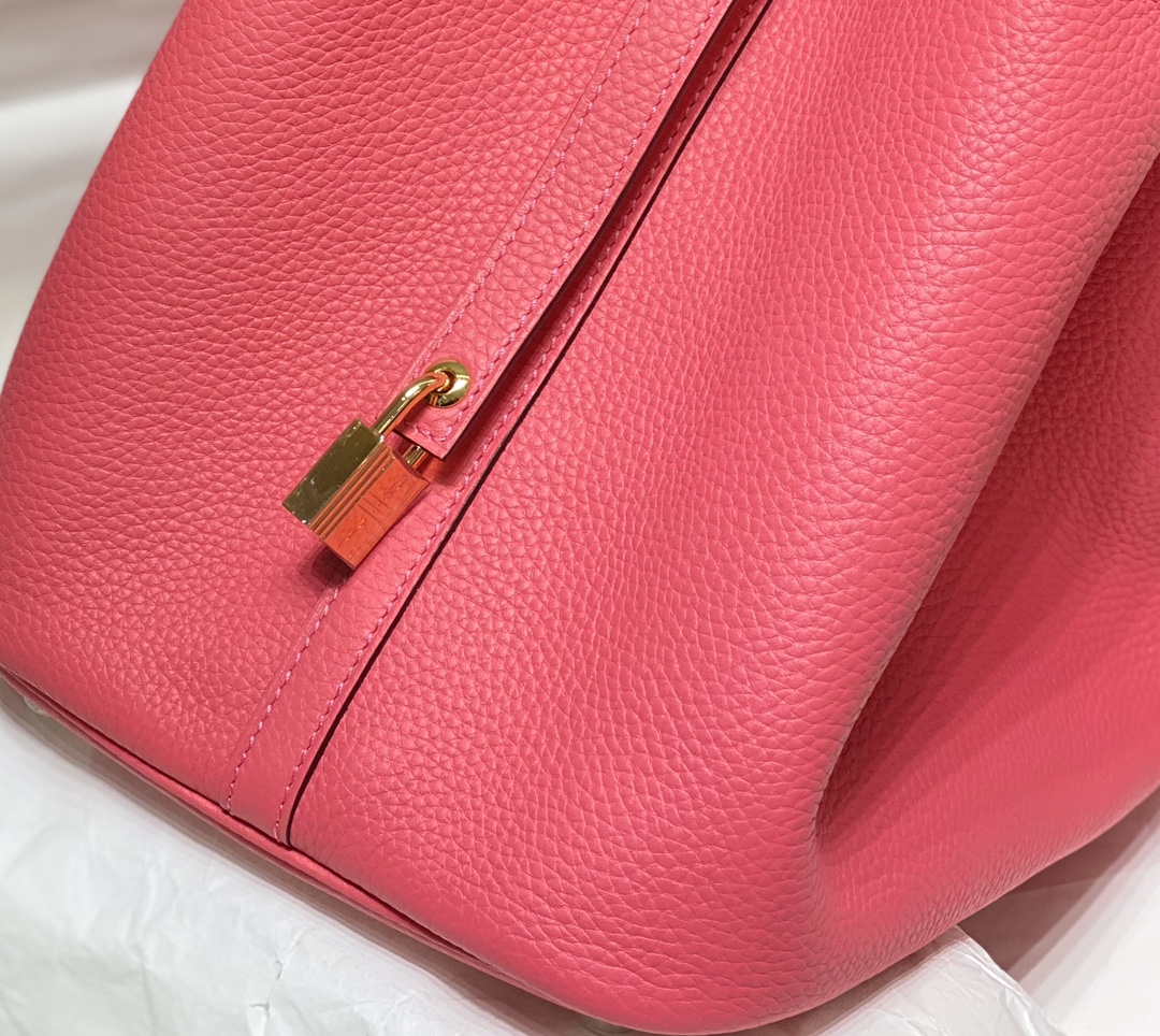 Hermès Luxury Handbag Collection 5