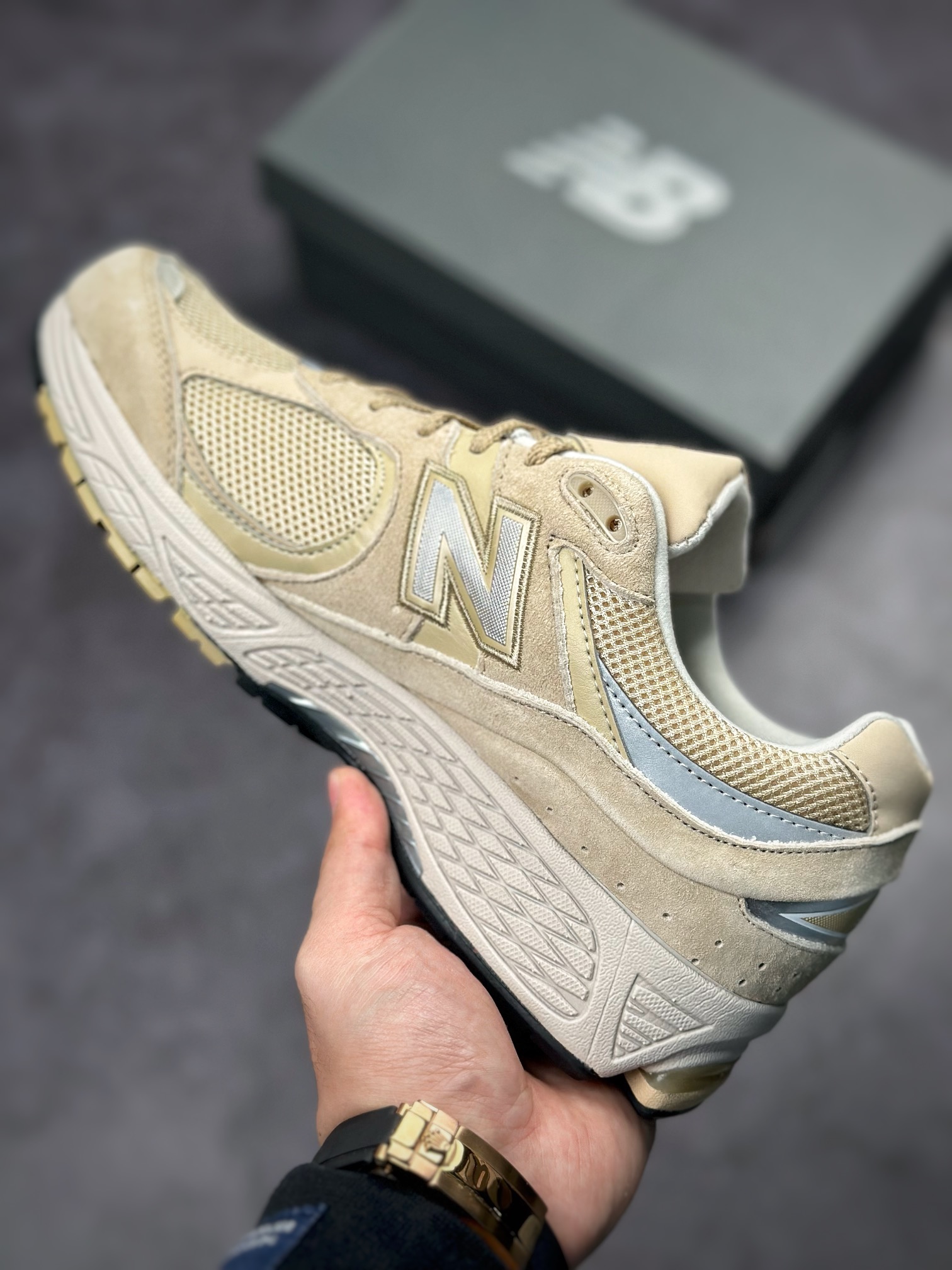 NewBalance2002R retro item correct version ML2002R2