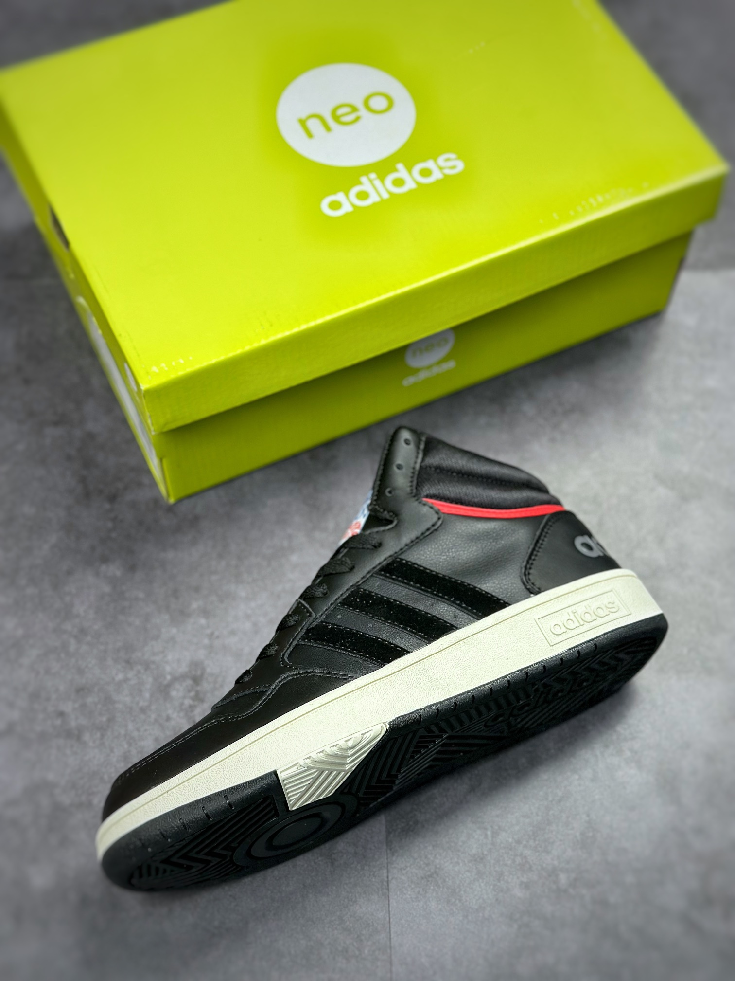 170 adidad HOOPS 3.0 百搭单品网球运动休闲高帮板鞋 GZ1344