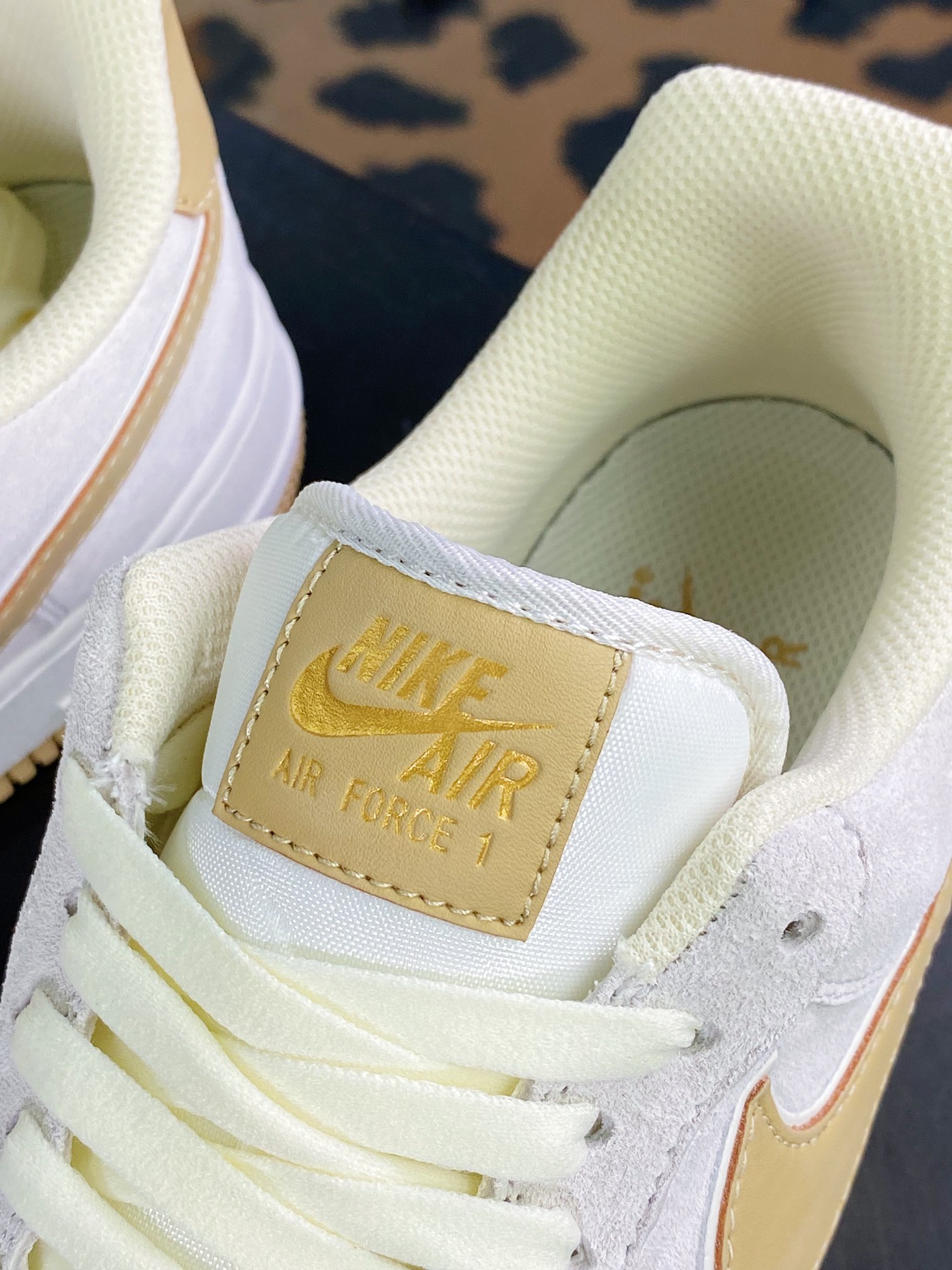 260  Air Force 1′07 Low”Grey/Dark Black/Gold”空军一号经典低帮KK5636-310