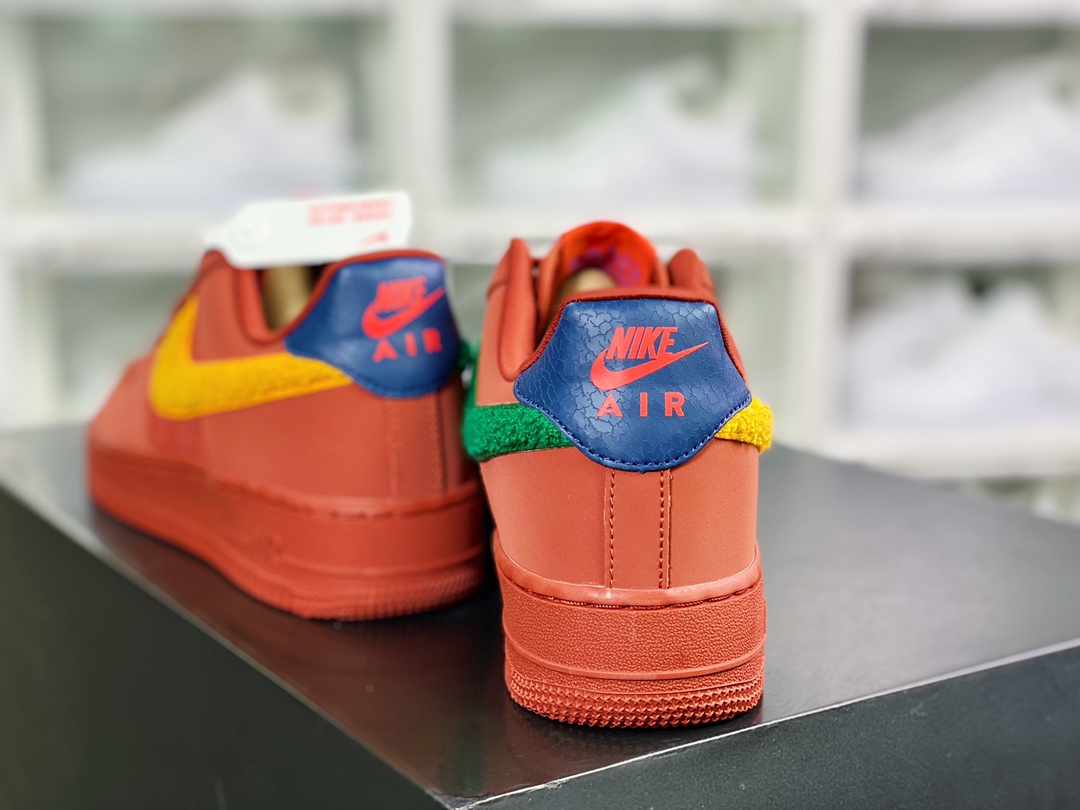 Air Force 1'07 Low” La Familia” Air Force One ”Mandarin Duck Textile Hook Brown” DV5153-600