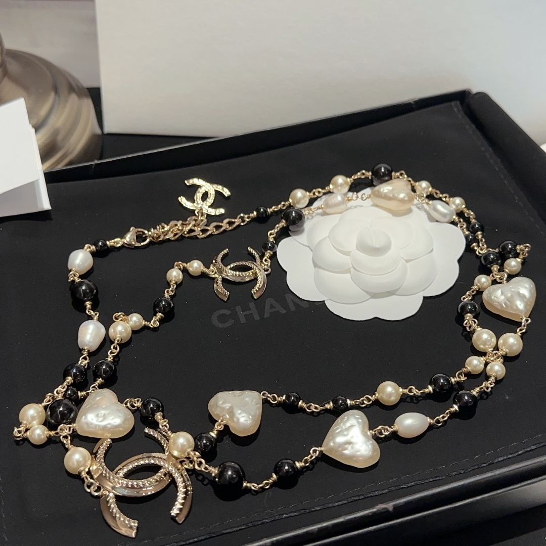 жемчуг чёрный белый XXL0810