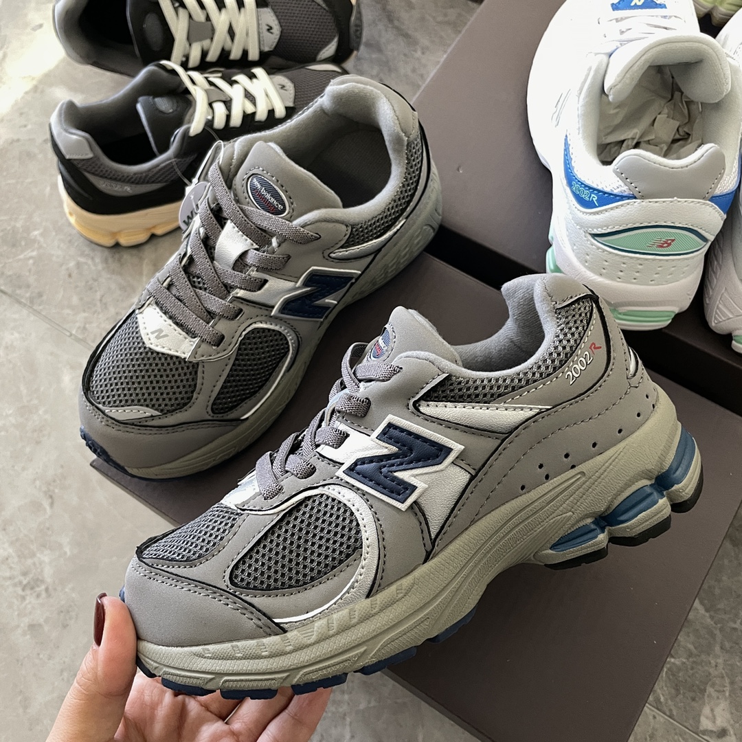 图片[4]-NB2002R松紧带儿童缓震跑鞋尺码表 尺码：26-37， 📣不同品牌，不同系列的鞋子，鞋码存在差异 所以一定要量一下宝宝脚长 根据宝宝脚+1~1.5cm选择相对应内长-选品中心