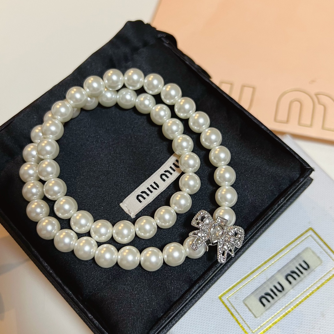 NO:100866,Miumiu Butterfly Festival Pearl Necklace, same material, Miumiu, miumiu, necklace19860909miumiu蝴蝶节珍珠项链 同款材质,Miumiu,miumiu,necklace,Jewelry