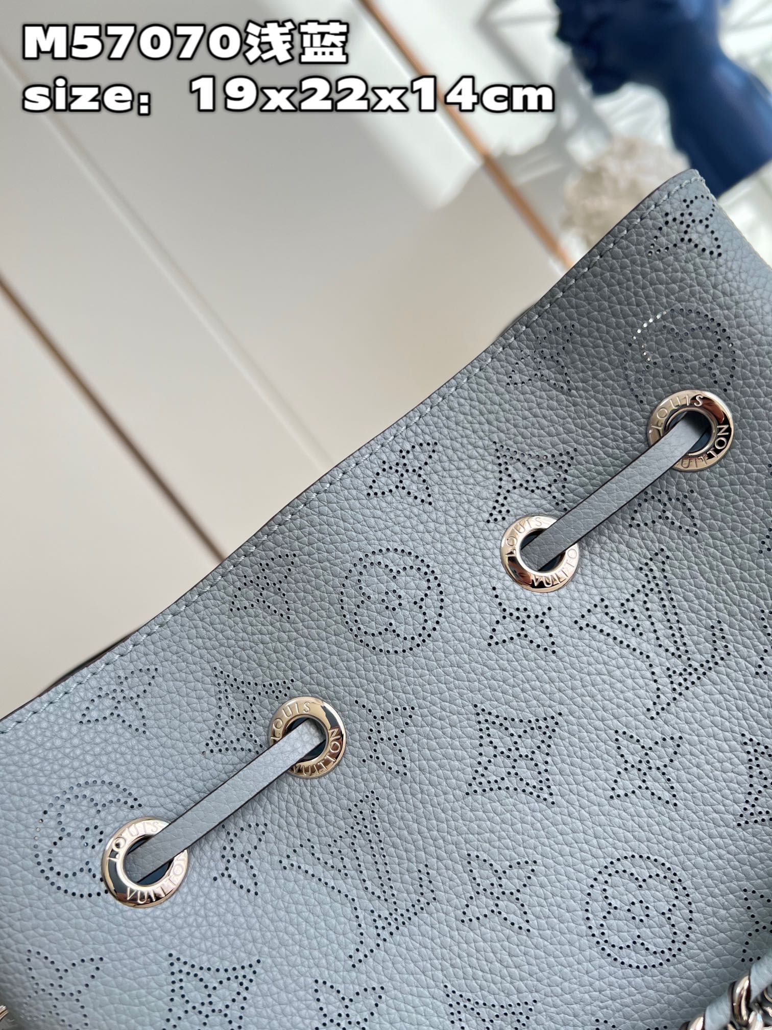 Louis Vuitton Haute Couture Classic Luxury Handbag Shoulder Crossbody 3