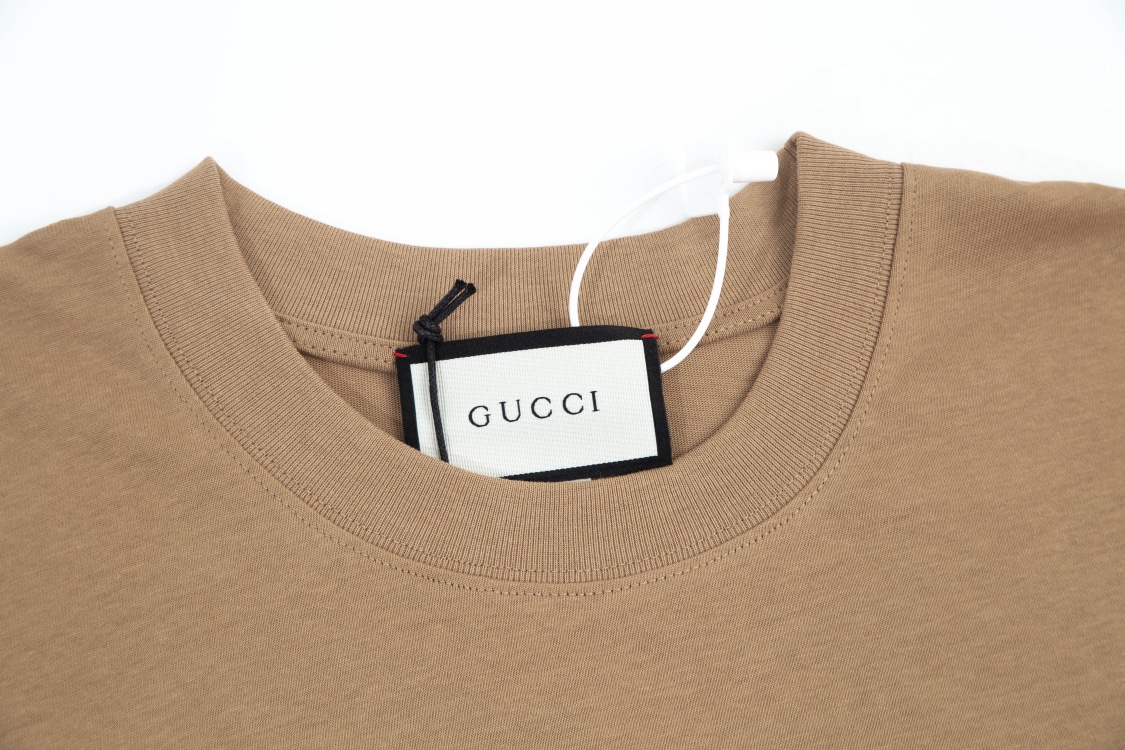 160 Gucci 古驰 23SS春夏新款字母Logo印花短袖
