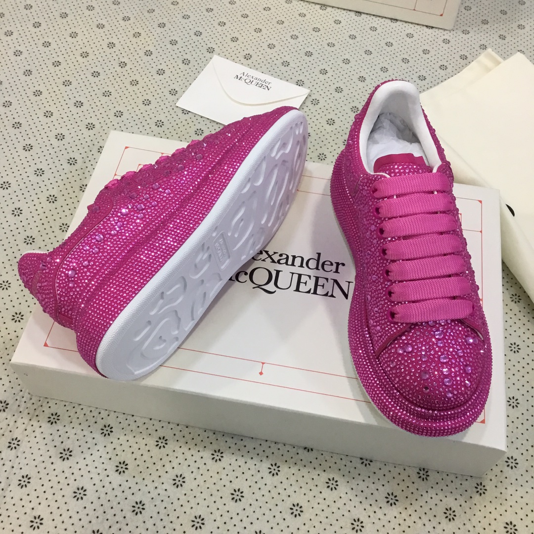 2023SS McQueen Crystal Drill Velvet Shoes 1:1 Replica, Sheepskin Lining, Size 35-41 - 图片 2