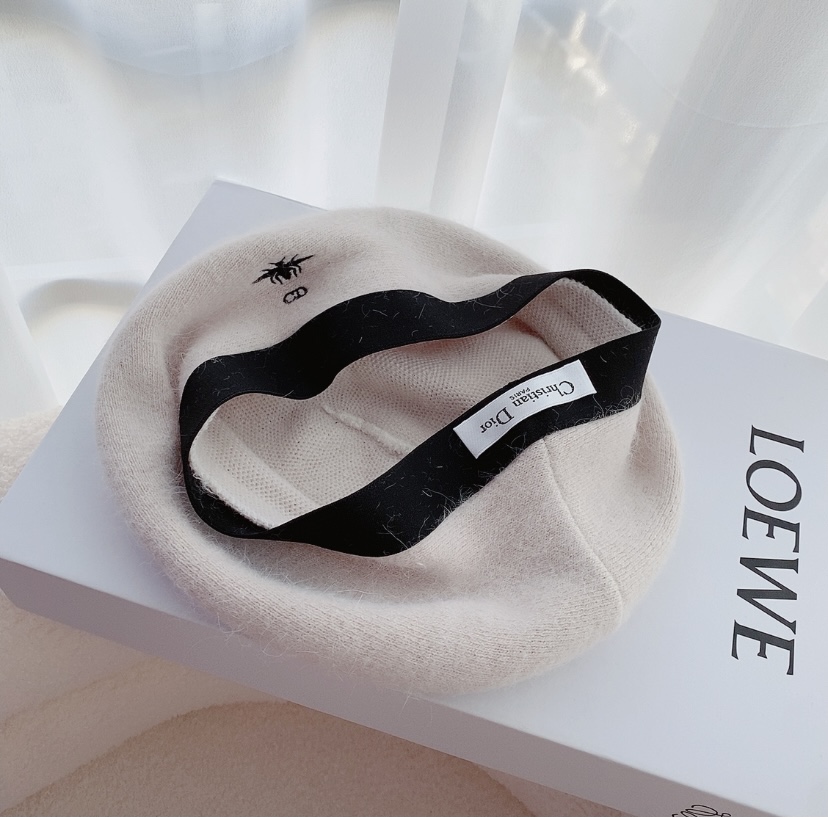 Dior Hats Berets Black Khaki White Knitting Rabbit Hair Fall/Winter Collection