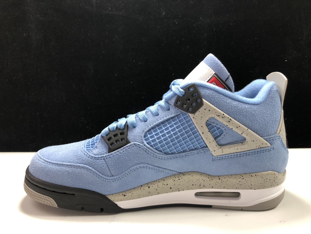 AJ4北卡蓝尺码40-47.5总裁R