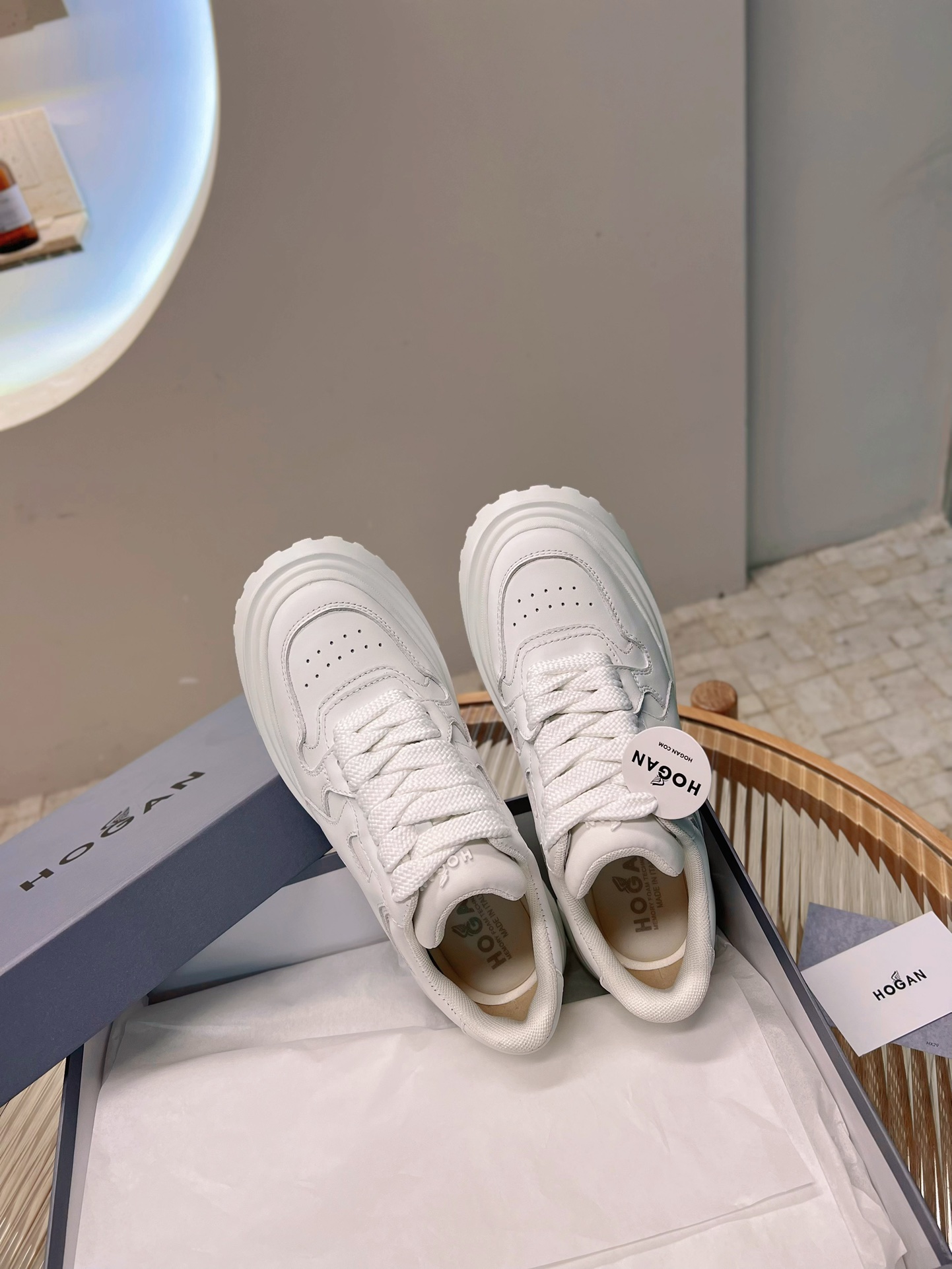 New H629 Series: Stylish Hogan Hogan Shoes with Thick Bottom and Leather Elegance - 图片 4