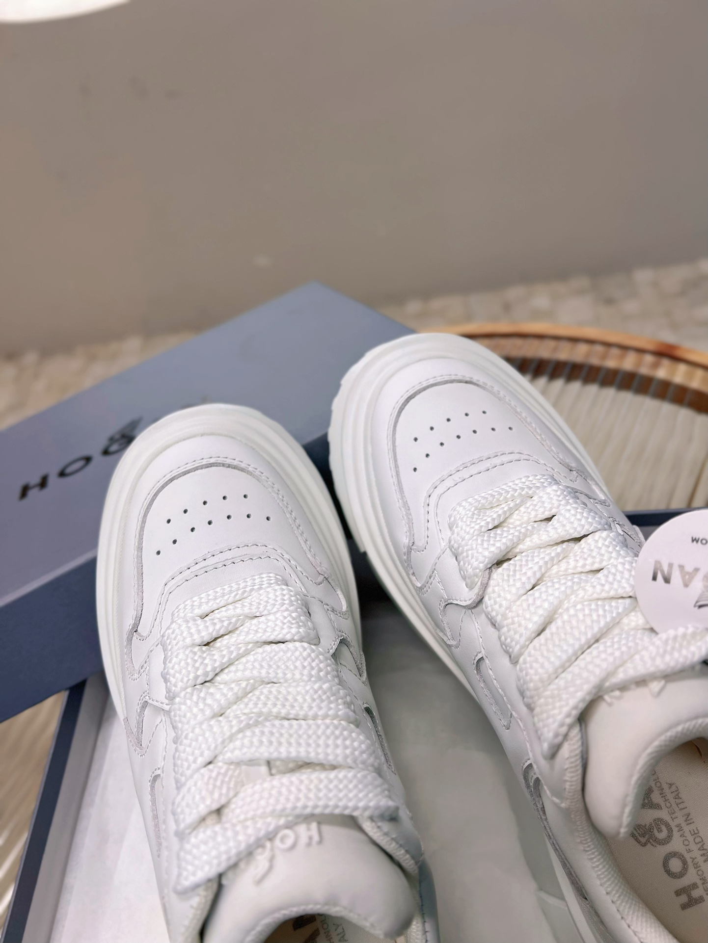 New H629 Series: Stylish Hogan Hogan Shoes with Thick Bottom and Leather Elegance - 图片 6