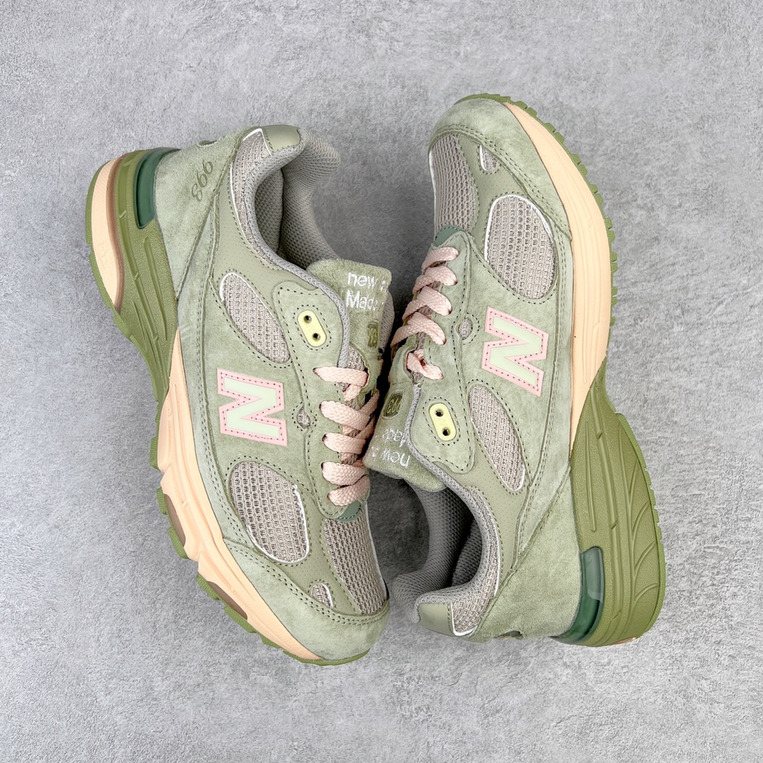 图片[3]-＃K版纯原 Joe Freshgoods x New Balance MR993JG1 新百伦NB993 联名绿粉 第三代总统复古慢跑鞋 鞋身以网眼鞋面结合同色系优质麂皮革构成，鞋舌处点缀 New Balance Made In USA 同色系刺绣标识，彰显鞋款身份。鞋侧点缀银色 \\\”993\\\” 字样，丰富鞋身设计的同时，构建时尚外观。鞋款搭载 ABZORB 缓震系统，通过缓冲和抗压性的结合来吸收冲击力，舒适功能升级。同时搭配泛黄做旧中底，打造丰富层次感，缔造出色复古韵味。尺码：36 37 37.5 38 38.5 39 40 40.5 41.5 42 42.5 43 44 44.5 45-选品中心