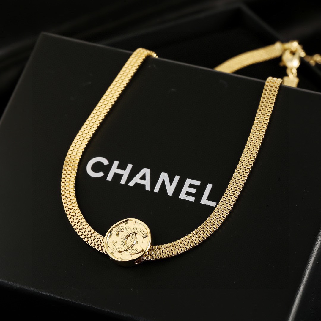 小香Chanel新款项链颈链专柜同步
