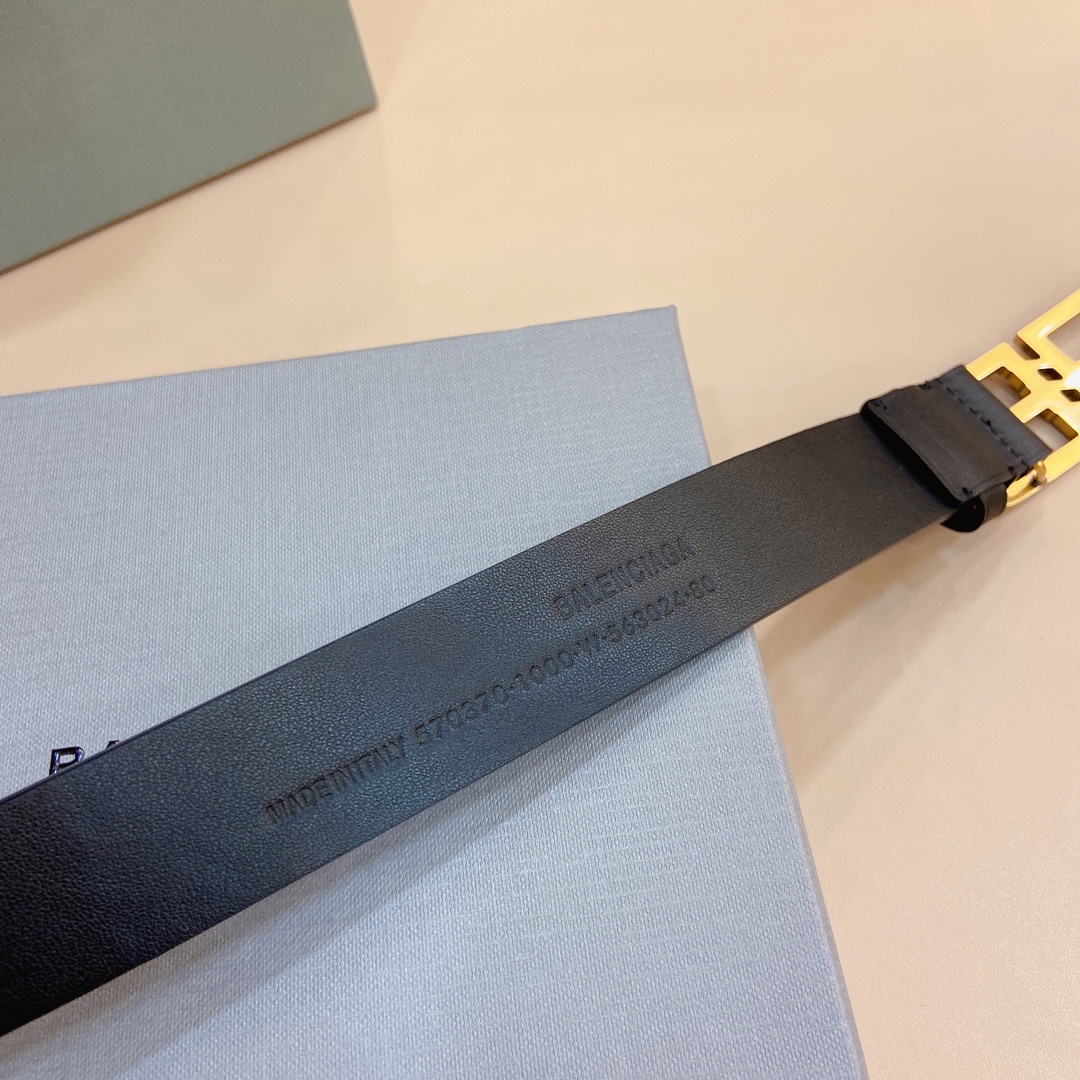 .0cm巴黎世家新款.双面头层小牛皮