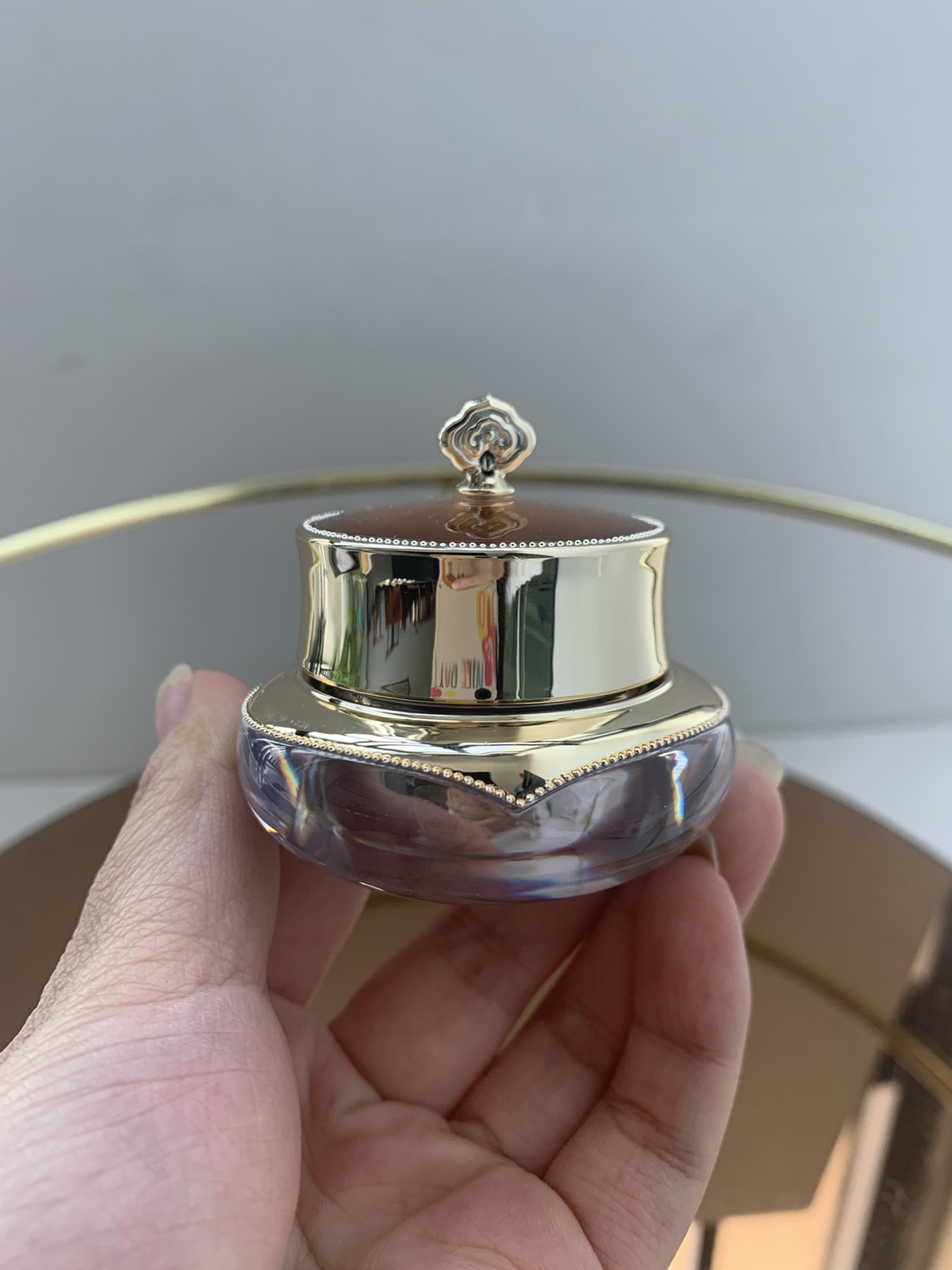 185💰
可配礼袋+中文标，对版包材，该有的细节都有，支持对比，明通市场认可版本✔️Whoo后天气丹七件套明通版！whoo后天气丹七件套增量款！新款天气丹精华中样由8ml增至10ml，天气丹眼霜中样由5ml增至8ml。