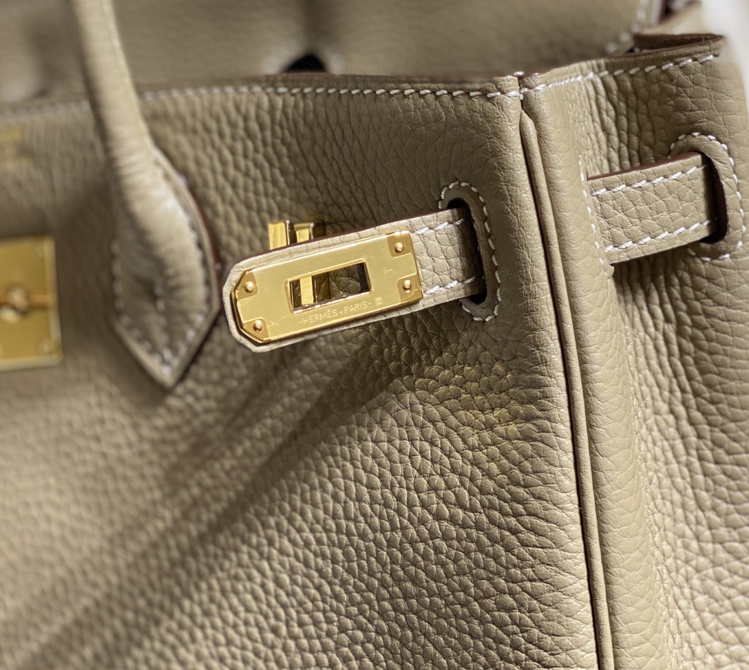 Hermès Luxury Handbag Collection 6