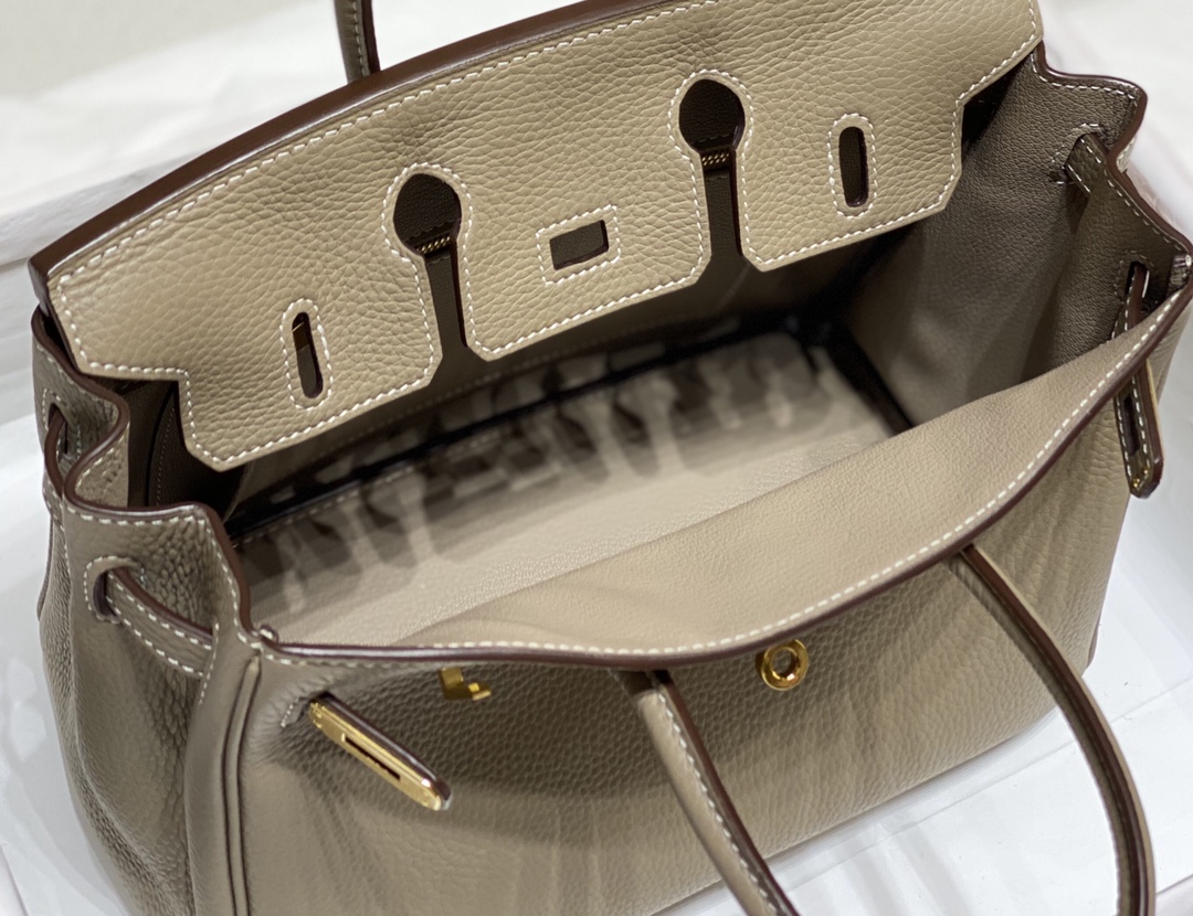 Hermès Luxury Handbag Collection 9