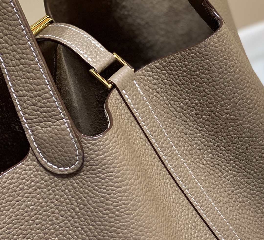 Hermès Luxury Handbag Collection 6