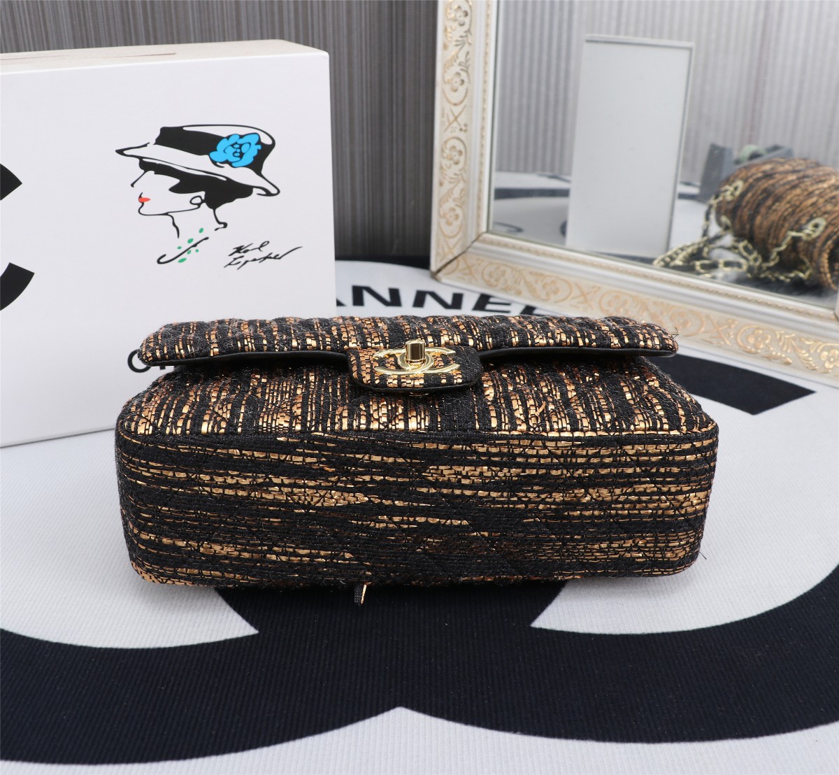 P200🌸CHANEL 2018早春编织CF 原版开模定制的金币复古双C logo 内里logo独特设计 尺寸25CM款号1112