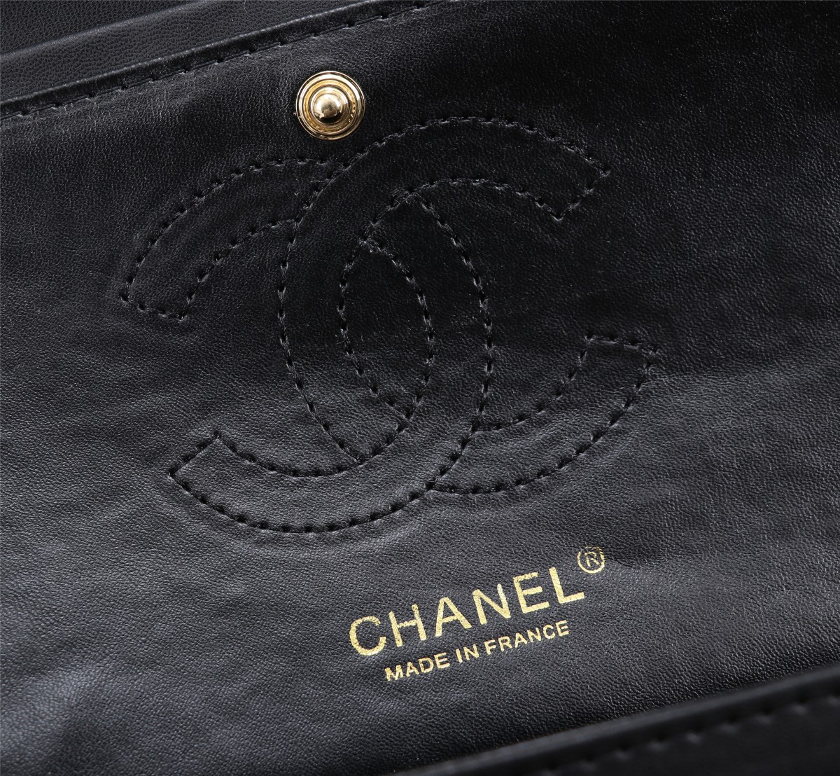 P200🌸CHANEL 2018早春编织CF 原版开模定制的金币复古双C logo 内里logo独特设计 尺寸25CM款号1112
