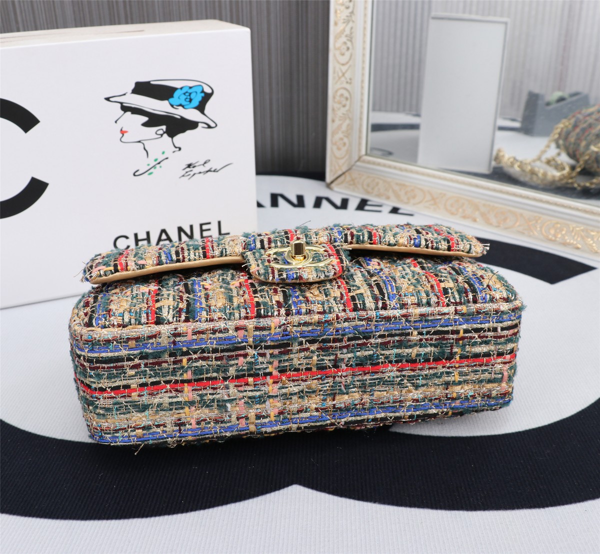 P200🌸CHANEL 2018早春编织CF 原版开模定制的金币复古双C logo 内里logo独特设计 尺寸25CM款号1112