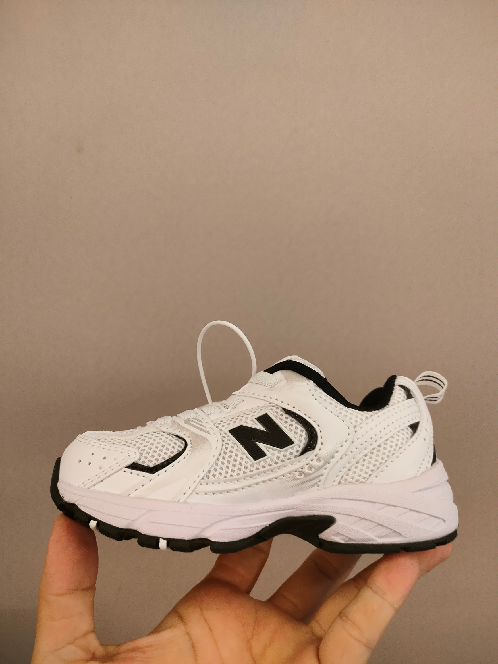 图片[4]-ＮＢ530亲子款软材质+魔术贴+防臭海波丽鞋店 尺码26-37 带来经典系列 经典的530系列！该系列传承了品牌的诸多优点，大胆创新！堪称经典系列里的经典，也是最为热门的系列！时隔一年，再次带来的童鞋，必属重磅～-选品中心