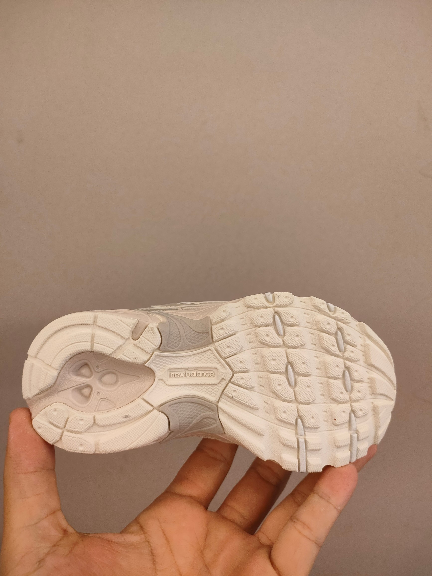 图片[6]-ＮＢ530亲子款儿童 魔术贴术贴+防臭海波丽鞋店 尺码26-37 带来经典系列 经典的530系列！该系列传承了品牌的诸多优点，大胆创新！堪称经典系列里的经典，也是最为热门的系列！时隔一年，再次带来的童鞋，必属重磅～-选品中心